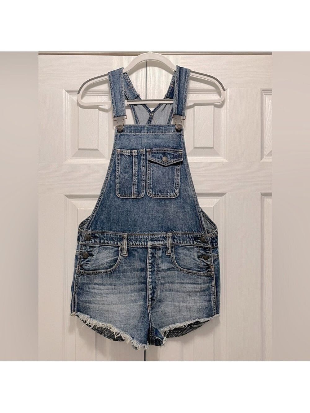 AEO American Eagle shortalls jeans Jean shorts Small